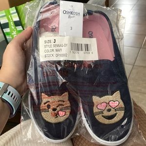 OshKosh slip on shoes Size 13 - FREE SHIPPING!
